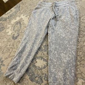 Lululemon joggers
